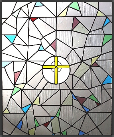 Detalj vitraja: Središte Svemira